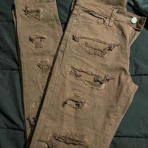 MEN’s DISTRESS JEANS